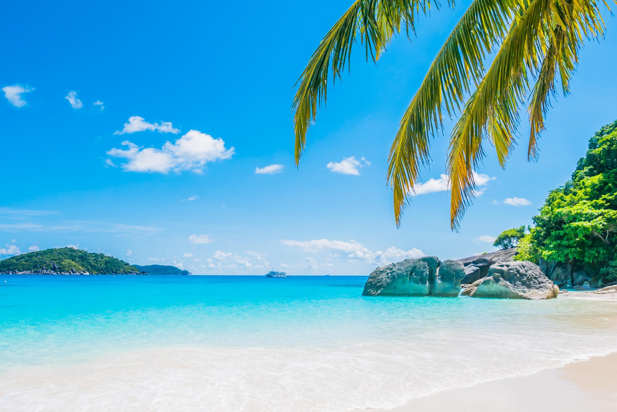 Plage paradisiaque en Guadeloupe